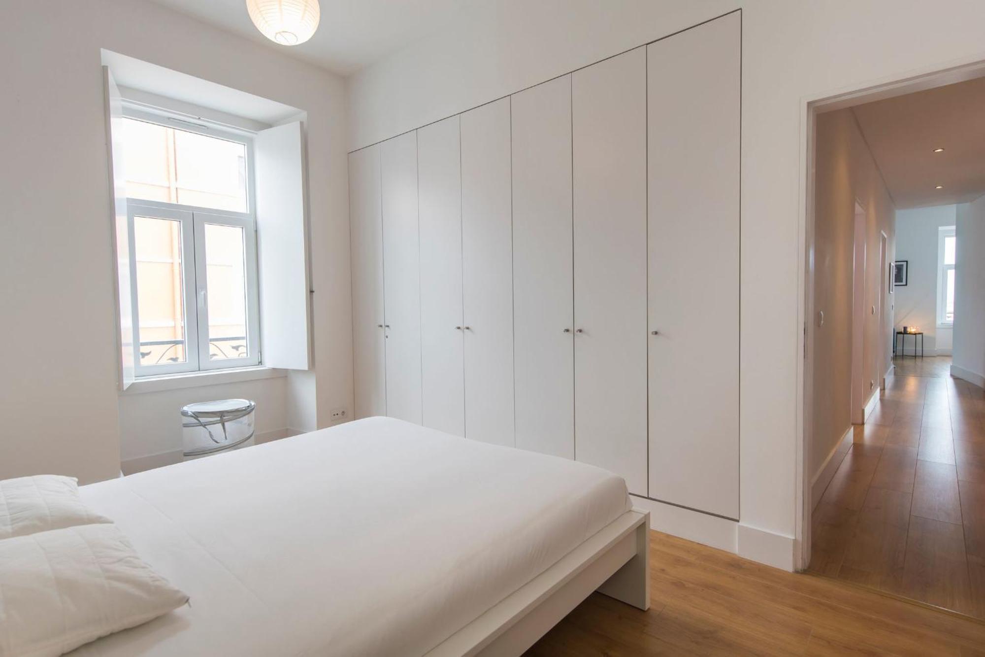 Sunny 3Bdr Apartment In Graca By Lovelystay Lizbona Zewnętrze zdjęcie